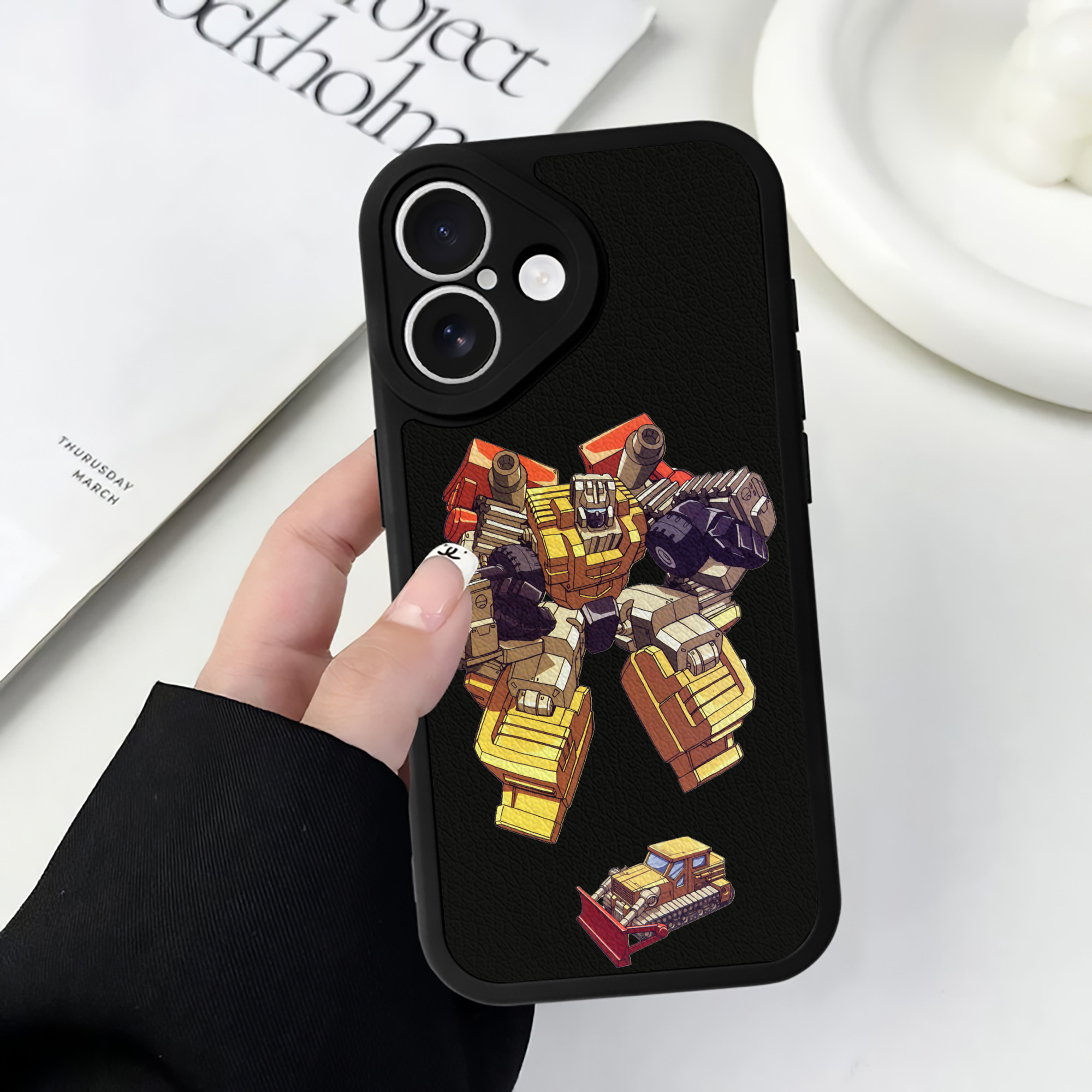（画像用）  【iPhone 16シリーズ対応】シリコンスマホケース（レザー調） 材質：シリコン